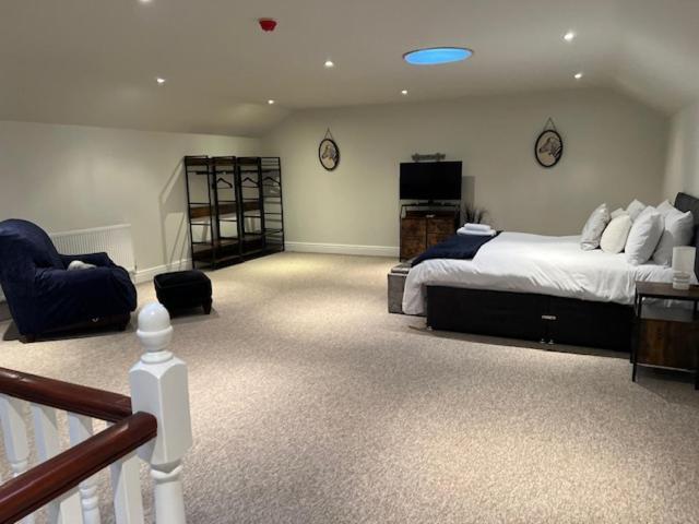 The House @ Sitwell Arms Hotel Renishaw Экстерьер фото