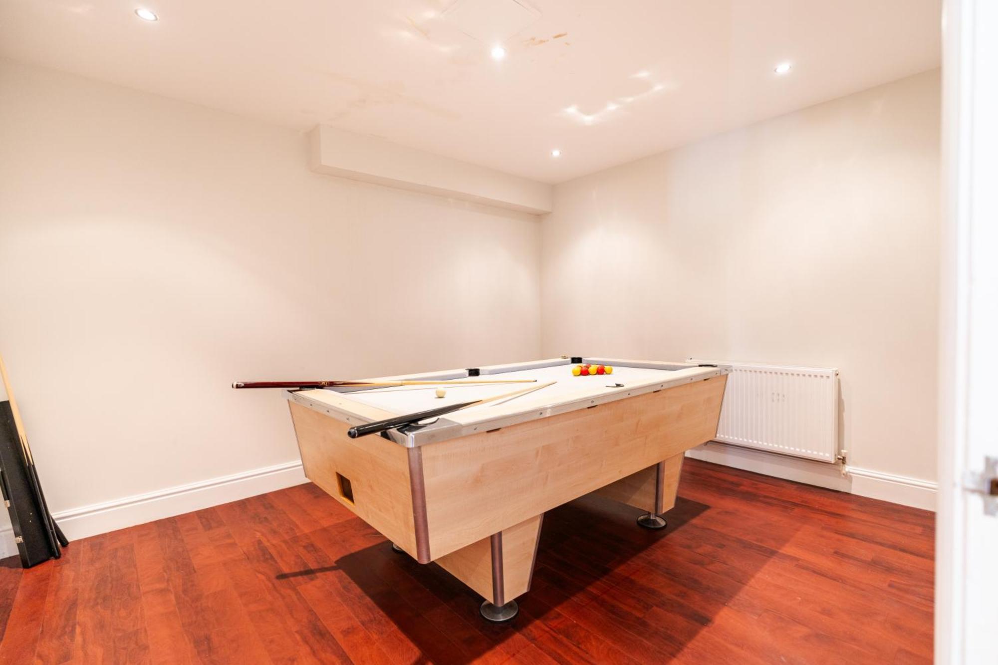 The House @ Sitwell Arms Hotel Renishaw Экстерьер фото