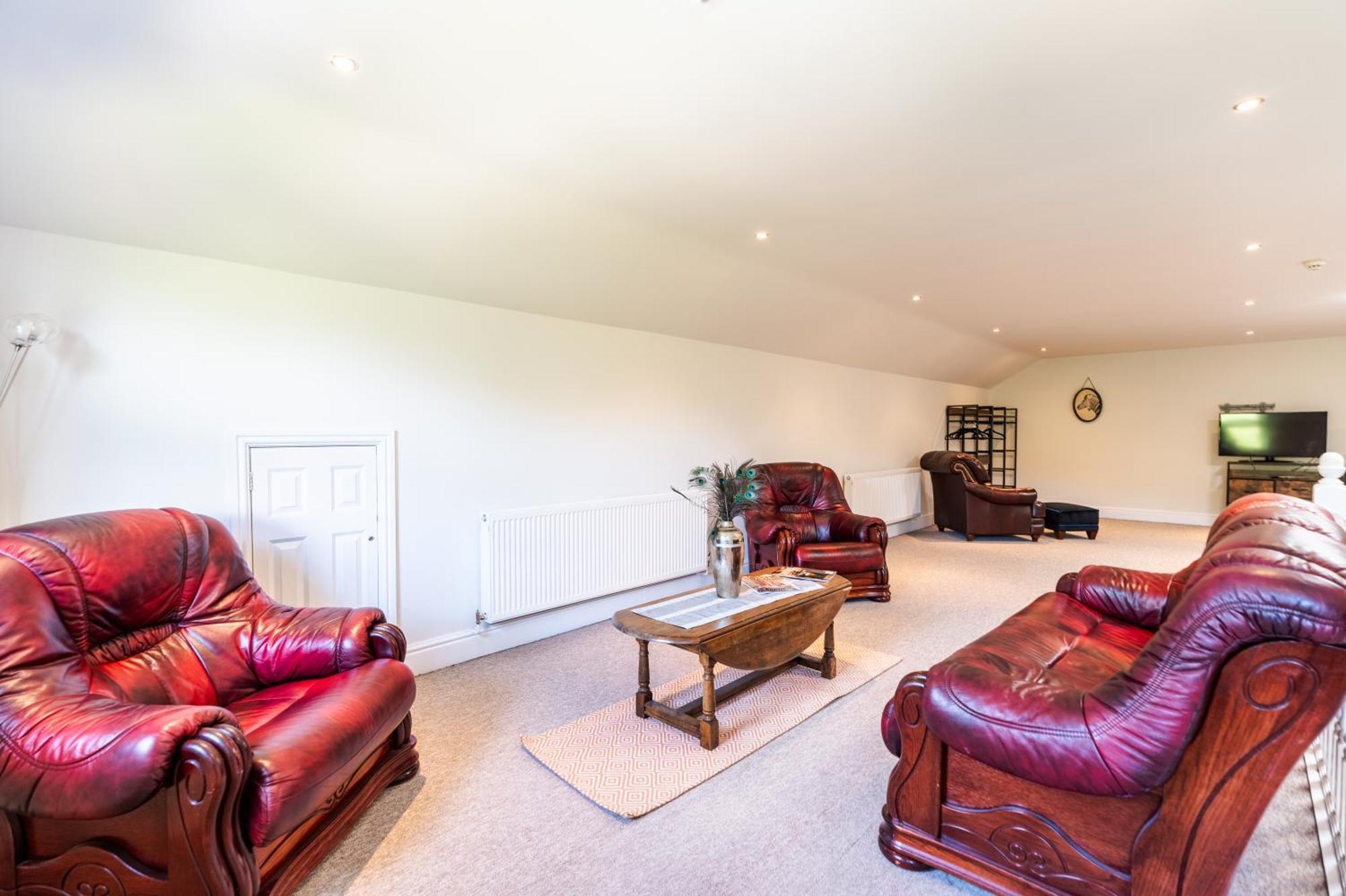 The House @ Sitwell Arms Hotel Renishaw Экстерьер фото