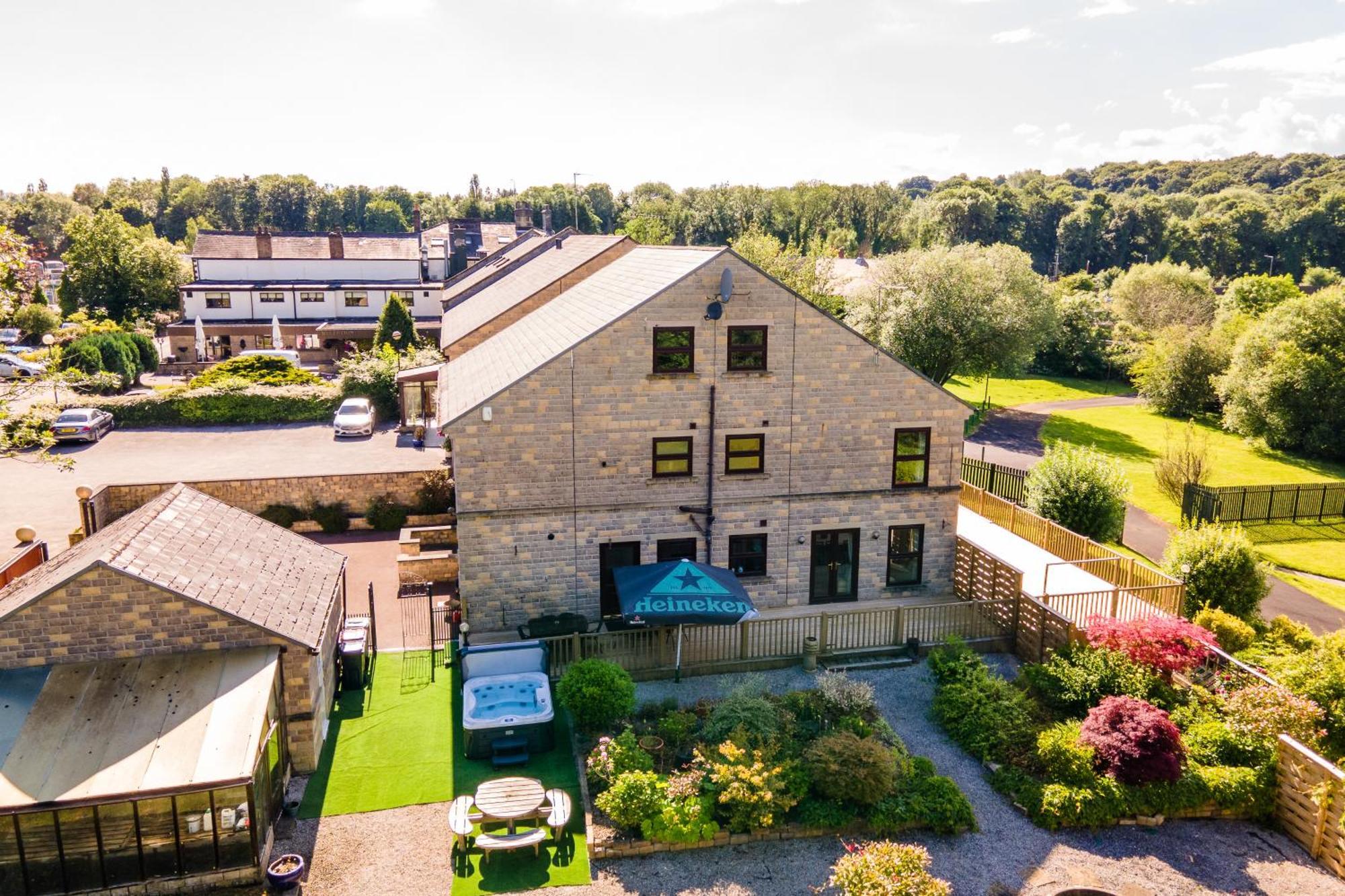 The House @ Sitwell Arms Hotel Renishaw Экстерьер фото