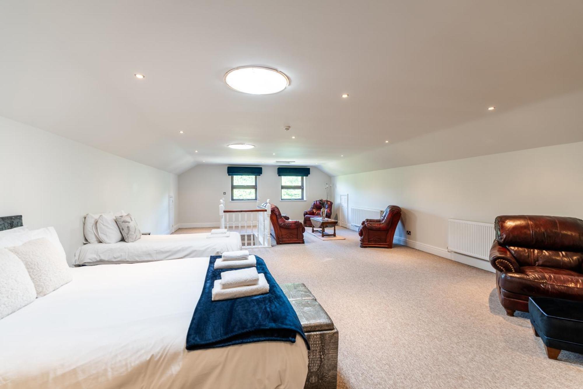 The House @ Sitwell Arms Hotel Renishaw Экстерьер фото