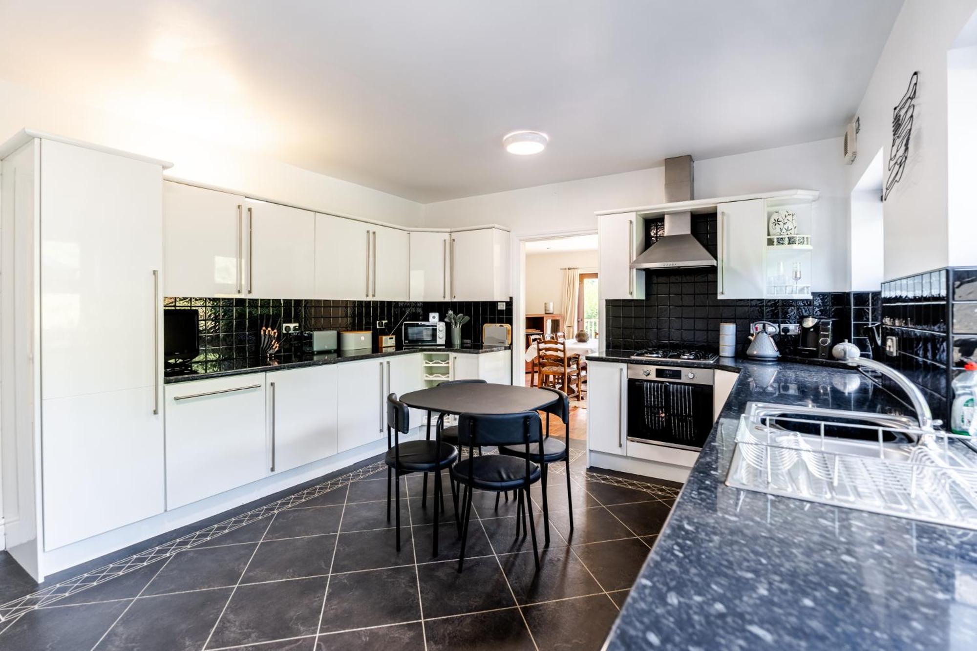 The House @ Sitwell Arms Hotel Renishaw Экстерьер фото