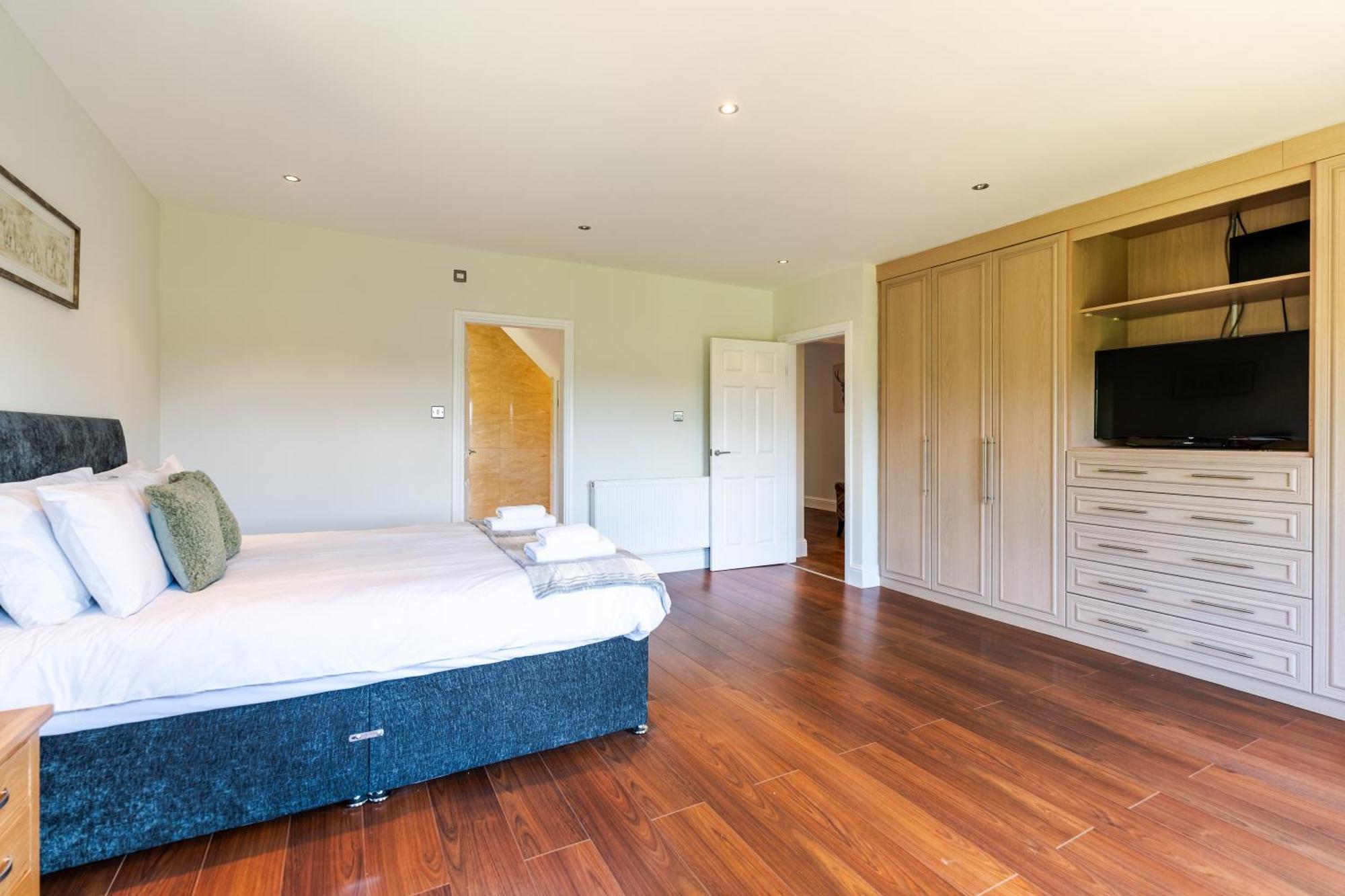 The House @ Sitwell Arms Hotel Renishaw Экстерьер фото